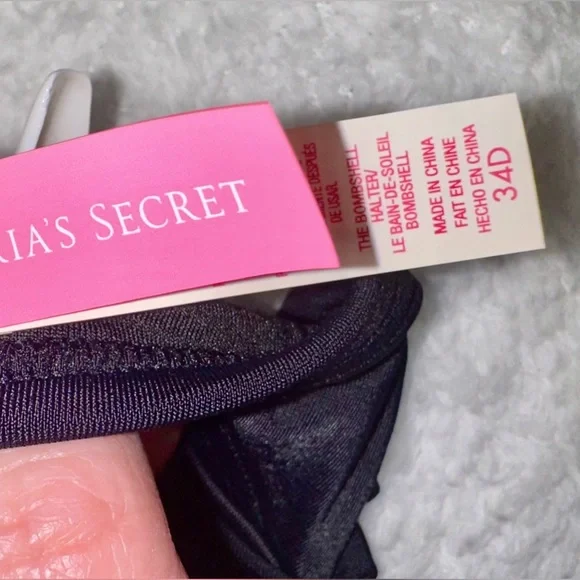 Victoria’s Secret size 34D push-up, black swimsuit top. Perfect condition🖤 - Picture 7 of 10